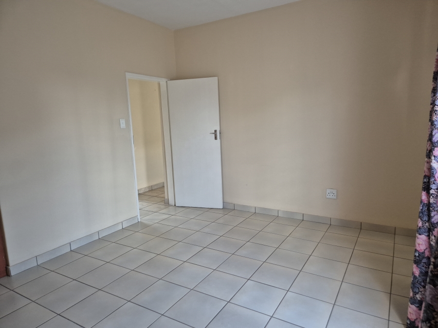 2 Bedroom Property for Sale in Flamwood North West